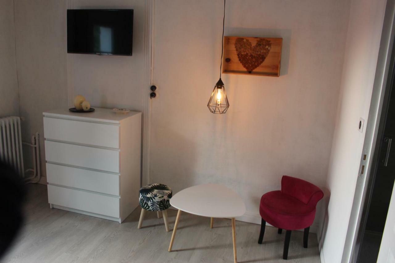 Chateau La Loge Villematier ภายนอก รูปภาพ